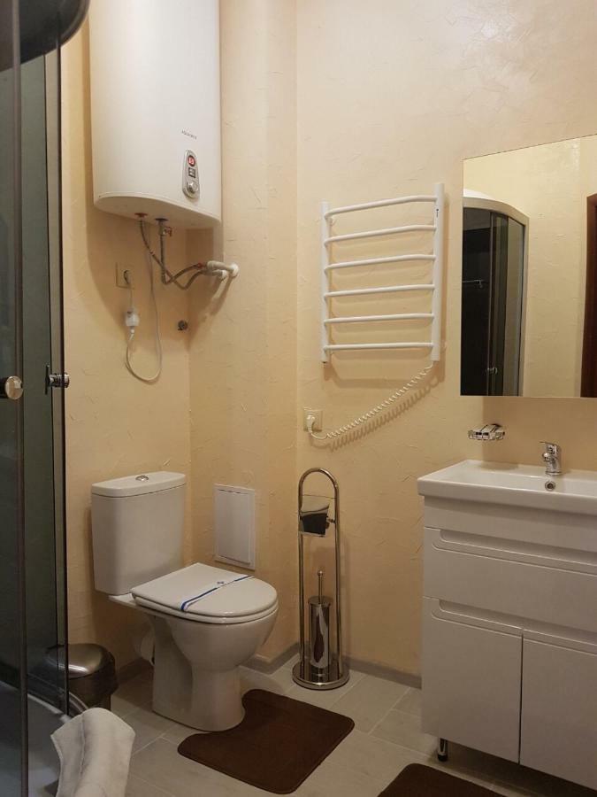 Helen Hotel Mykolaiv Dış mekan fotoğraf